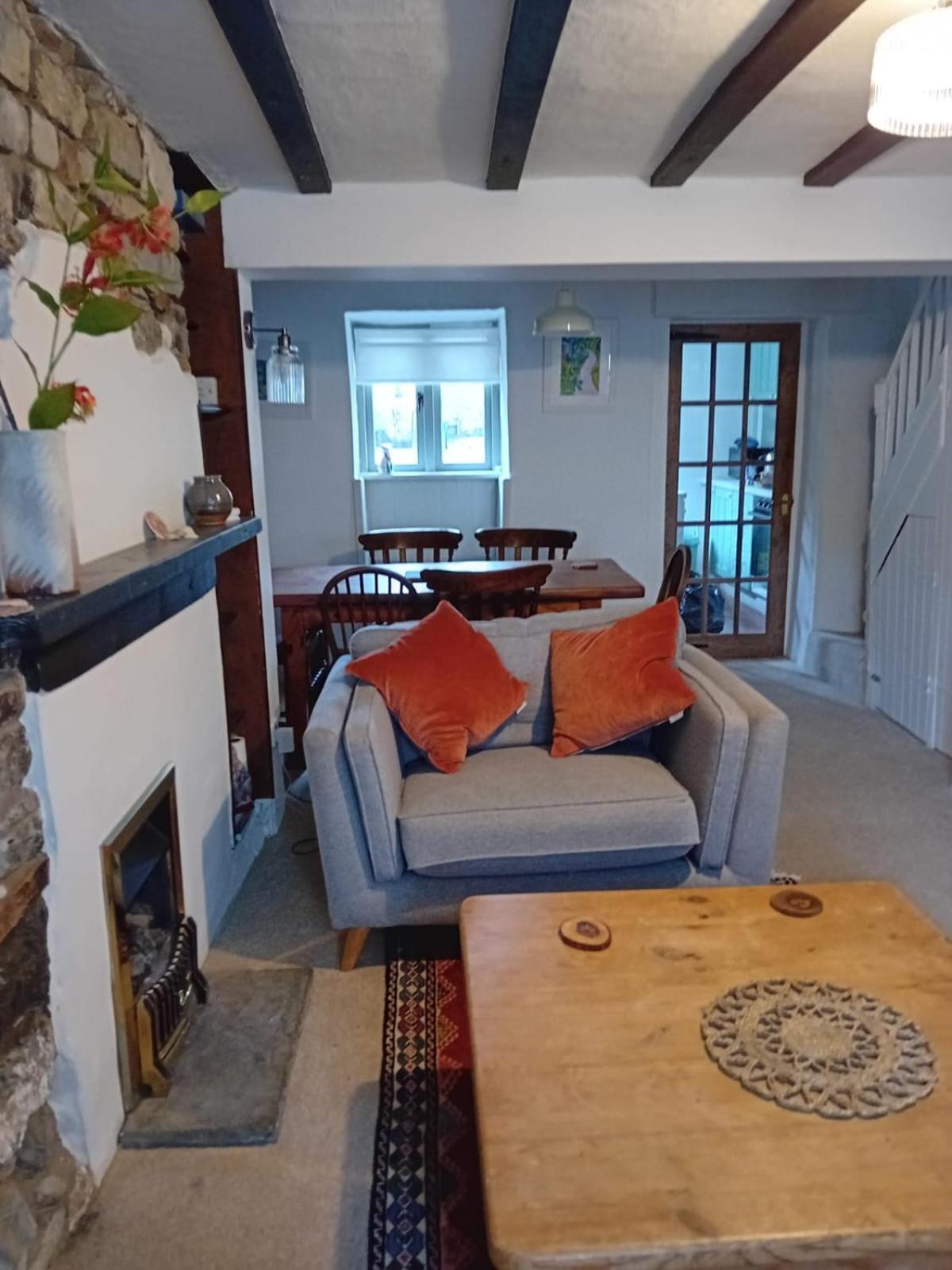 Nutshell Cottage Seaton  Esterno foto
