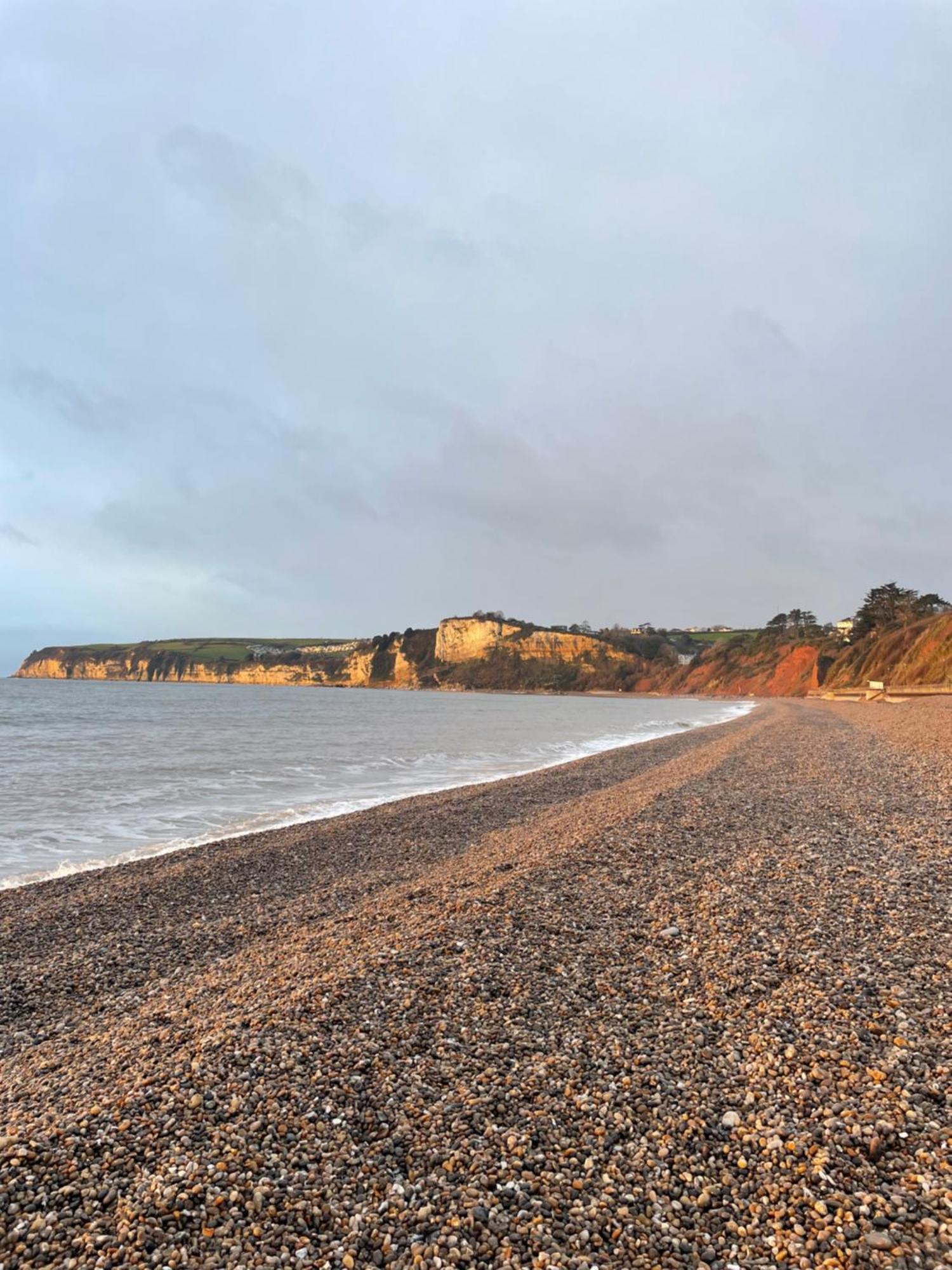 Nutshell Cottage Seaton  Esterno foto